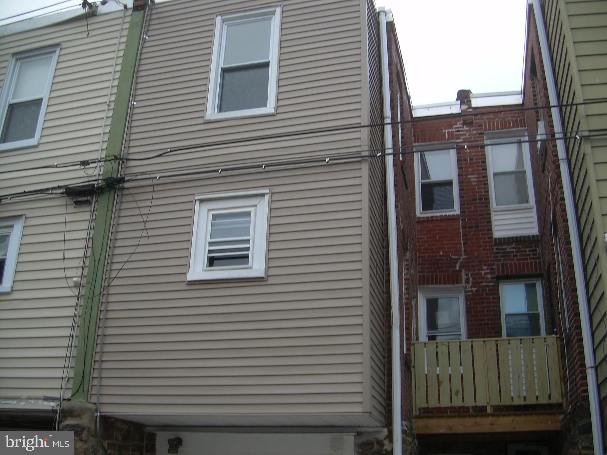 OXFORD CIRCLE - Residential