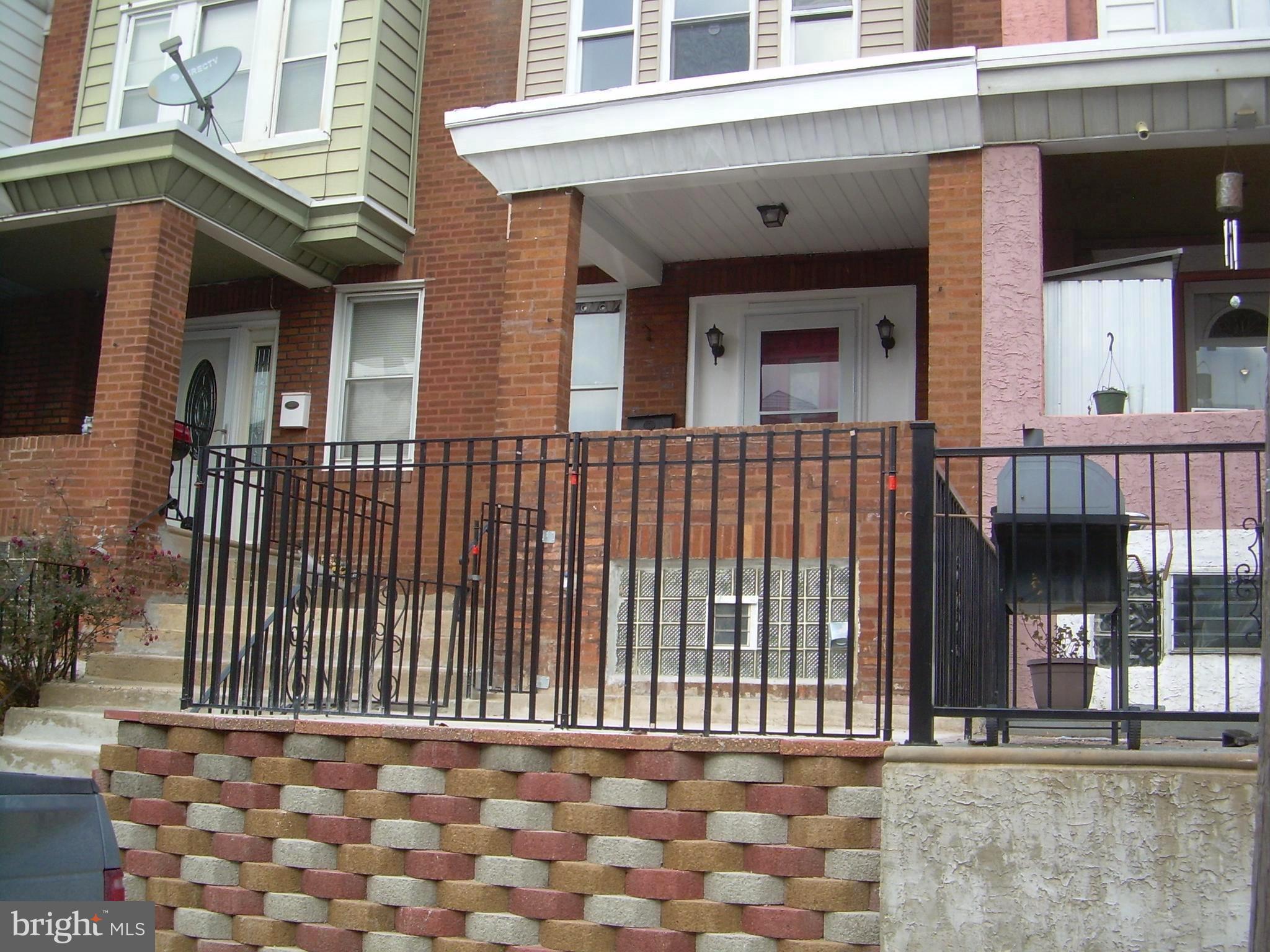 OXFORD CIRCLE - Residential