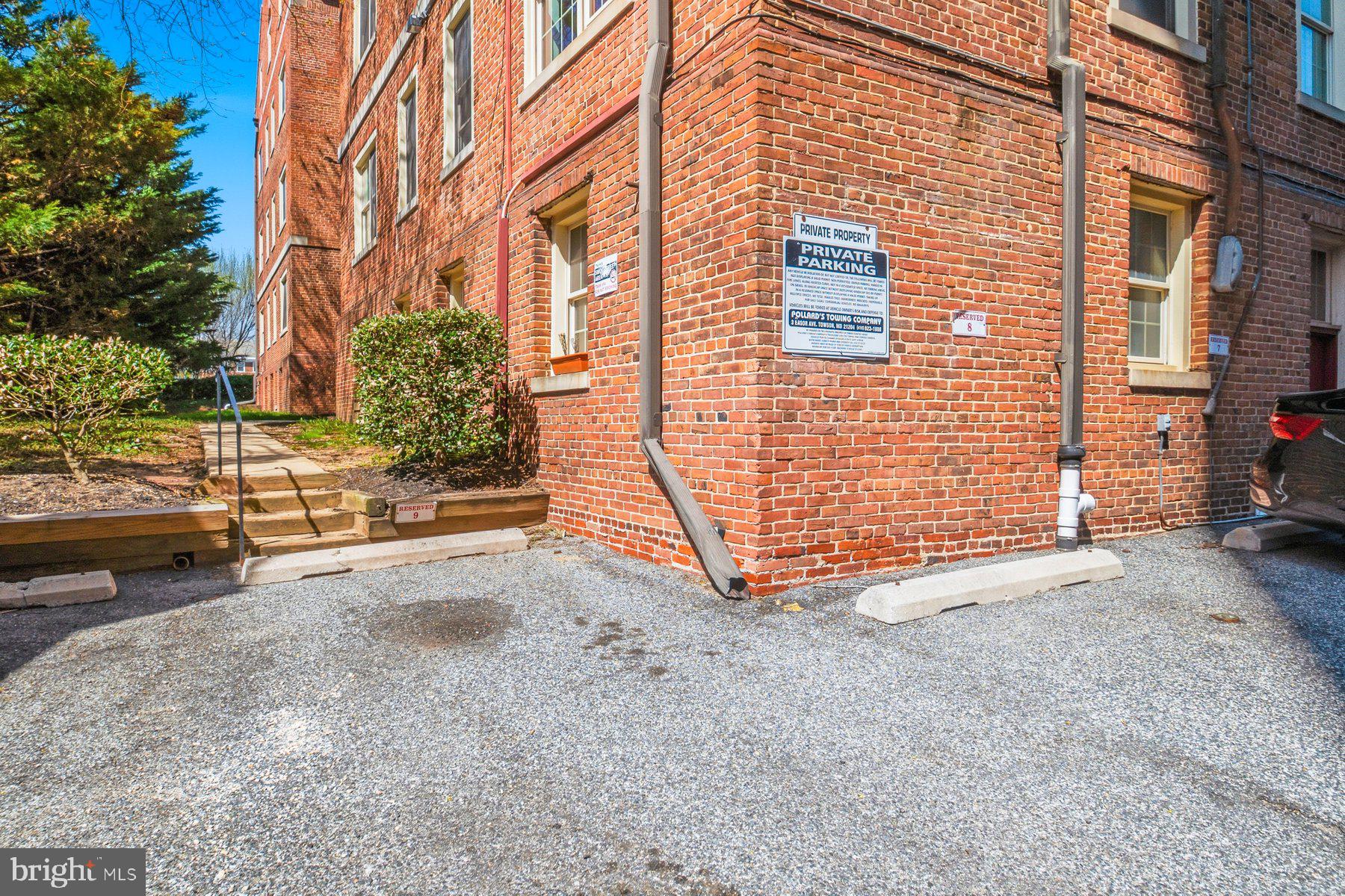 CHARLES VILLAGE - Residential