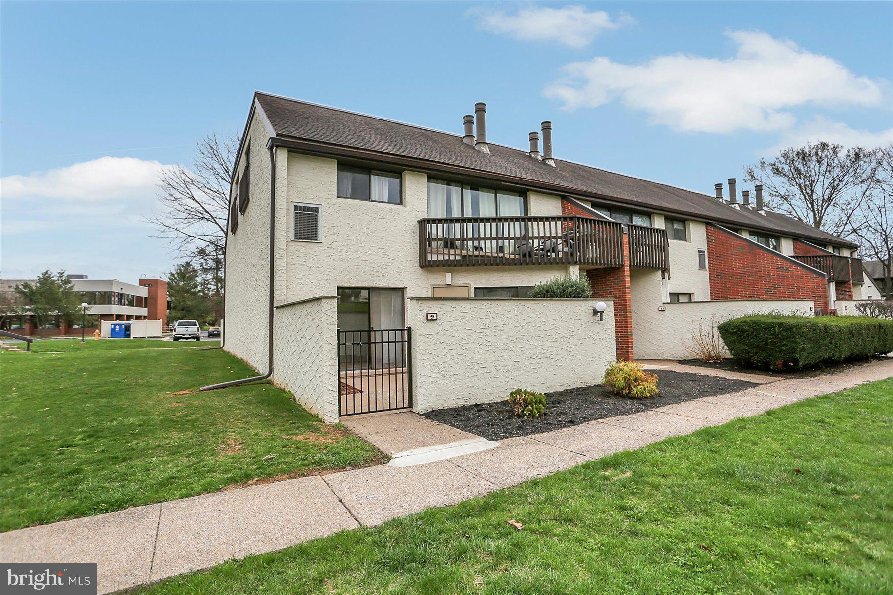HEAT INCLUDED! 
Completely Renovated 1-Bedroom Condo in Mechanicsburg – Modern Comfort, Style, and Heat Included in Rent!
Welcome to this beautifully updated 1-bedroom, 1-bathroom condo in Upper Allen, Mechanicsburg, PA. This home offers the perfect blend of modern luxury and classic charm, with the added benefit of heat included in the rent—a rare and valuable feature that ensures your comfort year-round without worrying about rising utility bills. From the high ceilings to the sleek quartz countertops, beautiful tile backsplash, brand-new flooring, all new light fixtures, fresh paint, and updated trim throughout, every detail has been thoughtfully designed to create an open, stylish and comfortable space.
The fully remodeled kitchen is perfect for both casual meals and gourmet cooking, while the updated bathroom offers a clean, spa-like retreat. With tons of natural light pouring in, the condo feels open and spacious, making it a true sanctuary for relaxation. As an end-unit condo, you’ll also enjoy added privacy and peaceful surroundings.
Take advantage of the community amenities, including a sparkling pool, perfect for unwinding on warm summer days. Located in a prime spot, this condo offers easy access to Route 15, 83, 581, and the turnpike, putting shopping, dining, and entertainment right at your doorstep.
In addition to heat, your rent also includes water, sewer, and trash, providing exceptional value and peace of mind. Experience the perfect mix of modern convenience and comfortable living in this fully renovated space.
Whether you're a busy professional or someone seeking a cozy retreat, this home has everything you need to feel at ease.