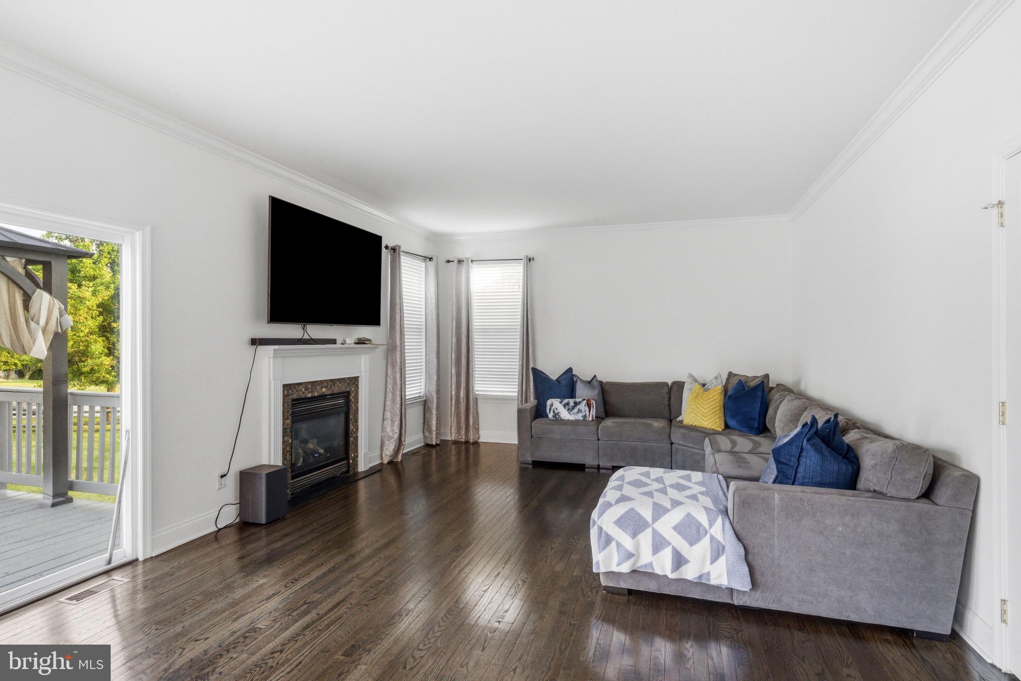 ELK CREEK FARM - Residential