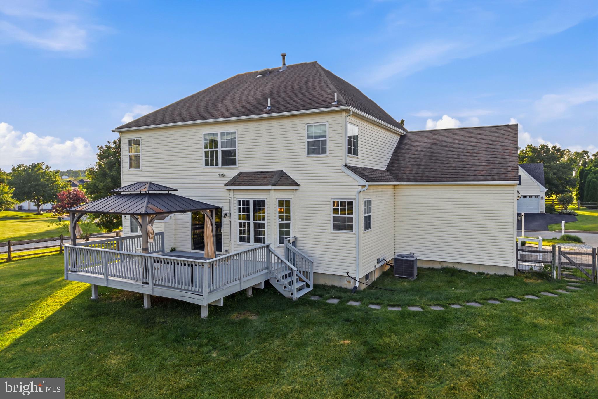 ELK CREEK FARM - Residential