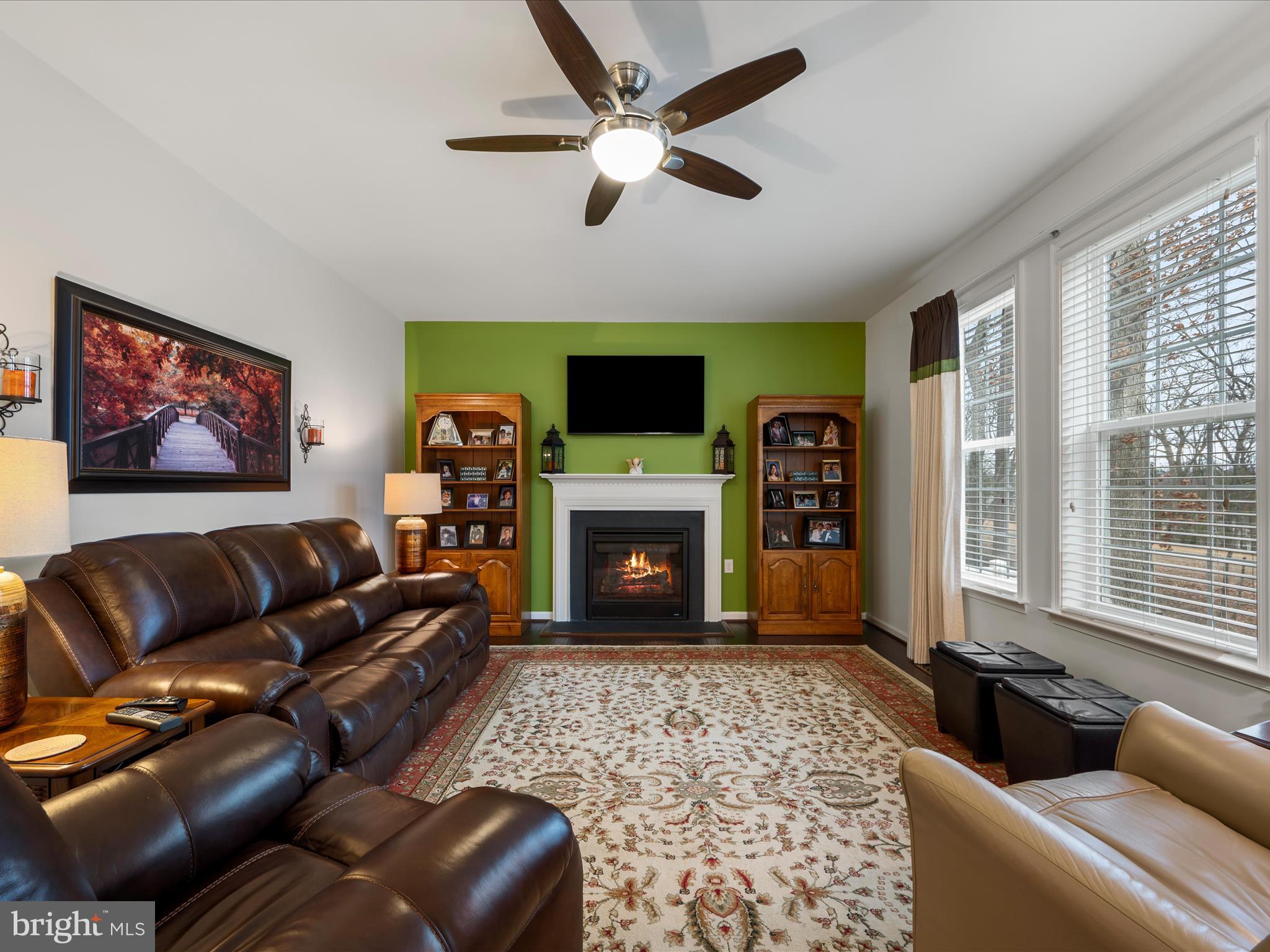 LAKE HOLIDAY ESTATES - Residential
