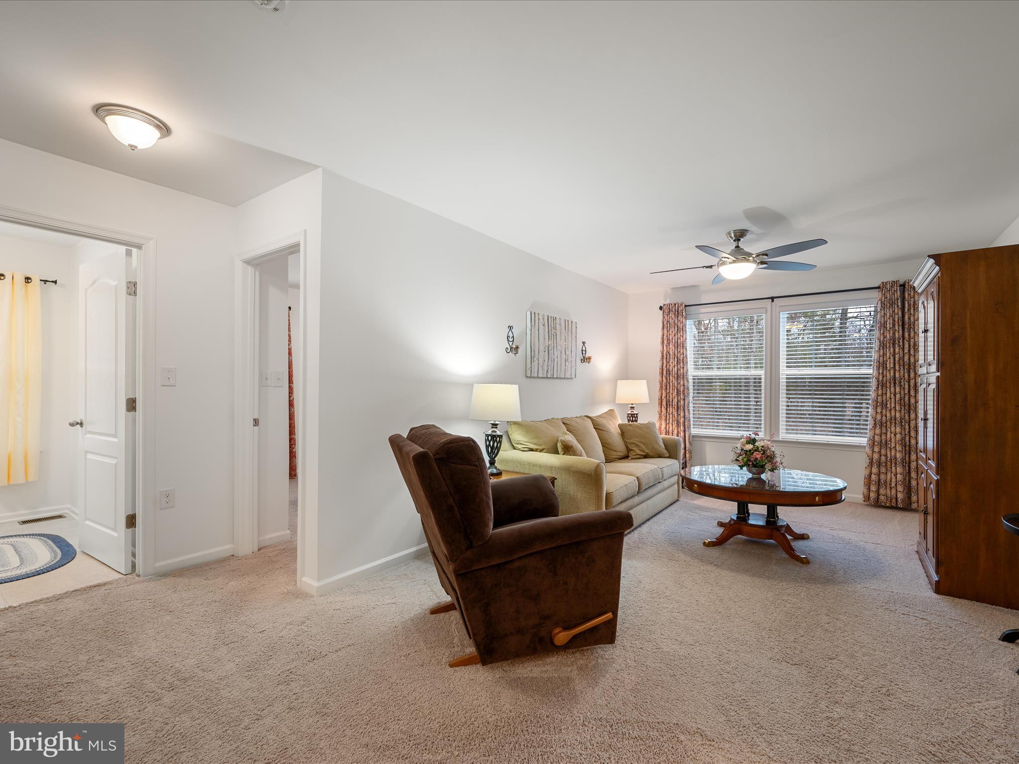 LAKE HOLIDAY ESTATES - Residential
