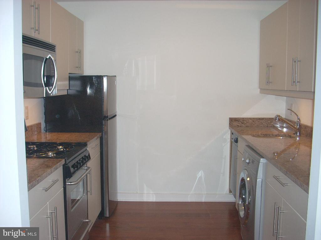 RITTENHOUSE SQUARE - Residential Lease