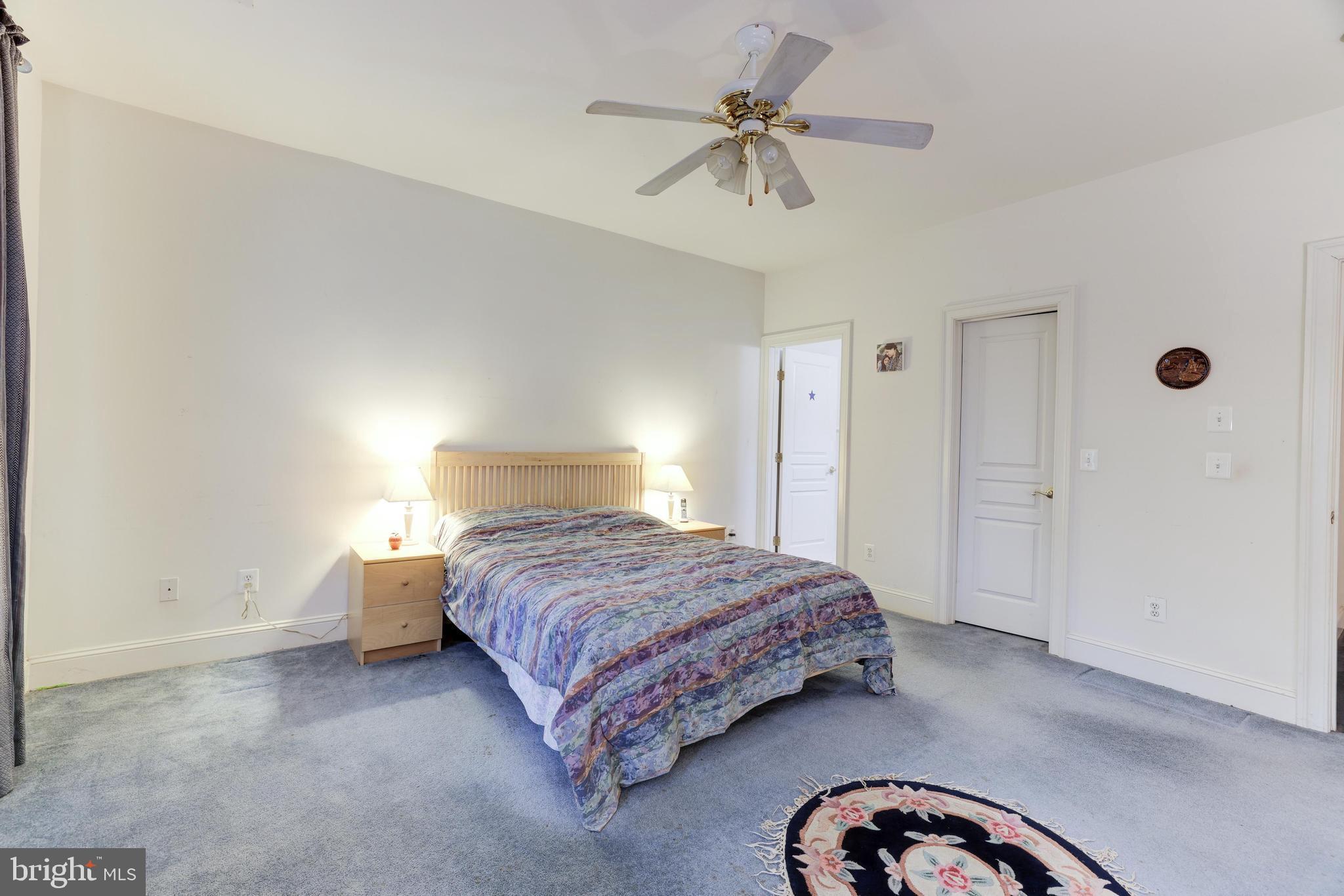 GREAT FALLS GLEN - Residential