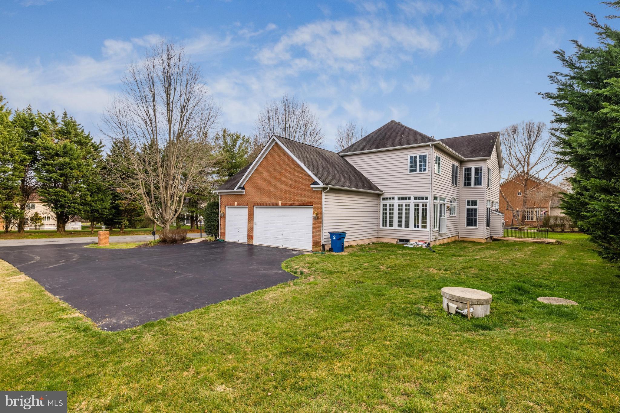 GREAT FALLS GLEN - Residential