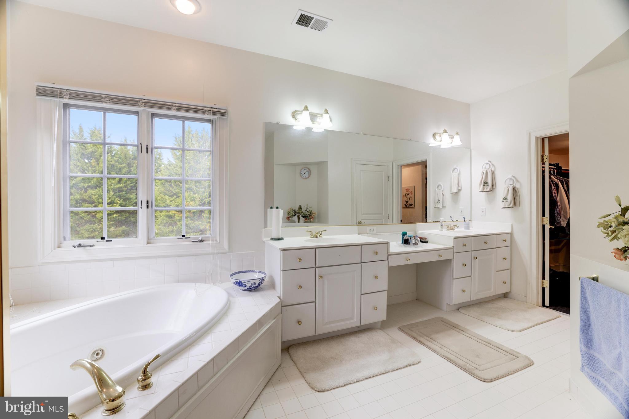 GREAT FALLS GLEN - Residential