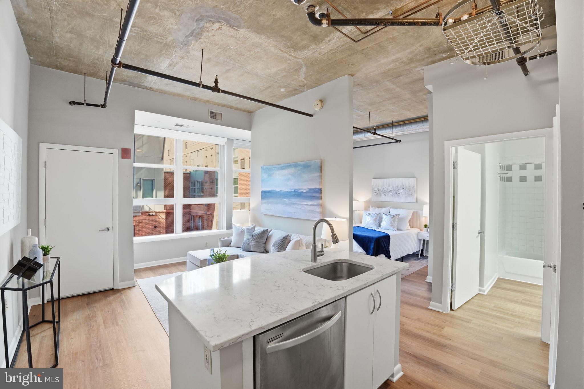 LOGAN CIRCLE - Residential