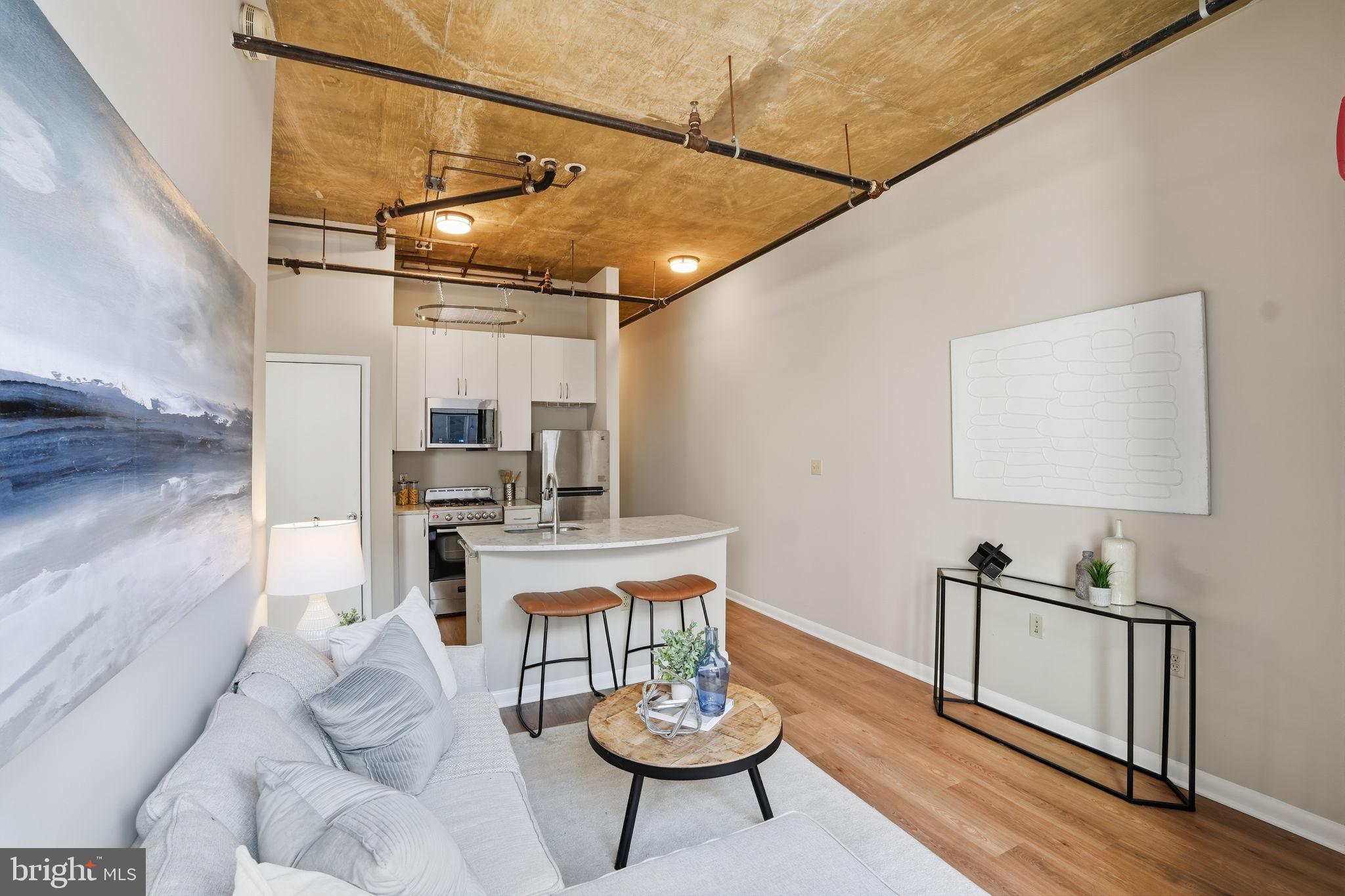 LOGAN CIRCLE - Residential