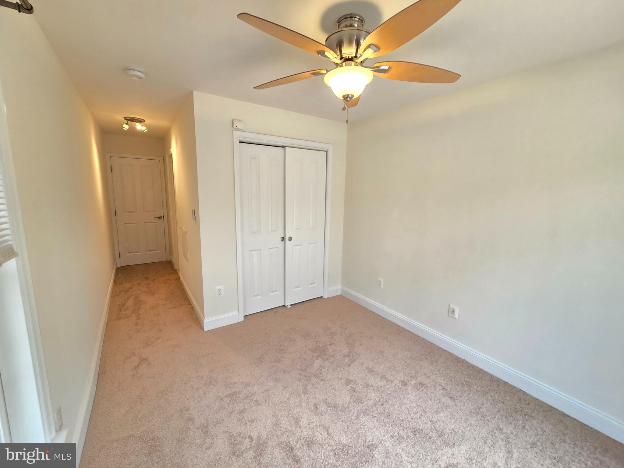 CAMDEN CROSSING - Residential