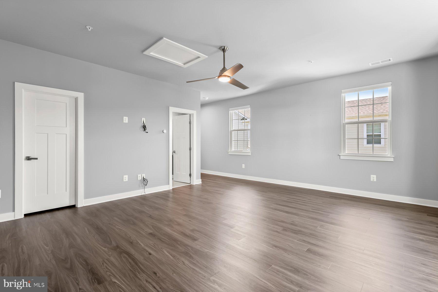 GREENLEIGH AT CROSSROADS - Residential