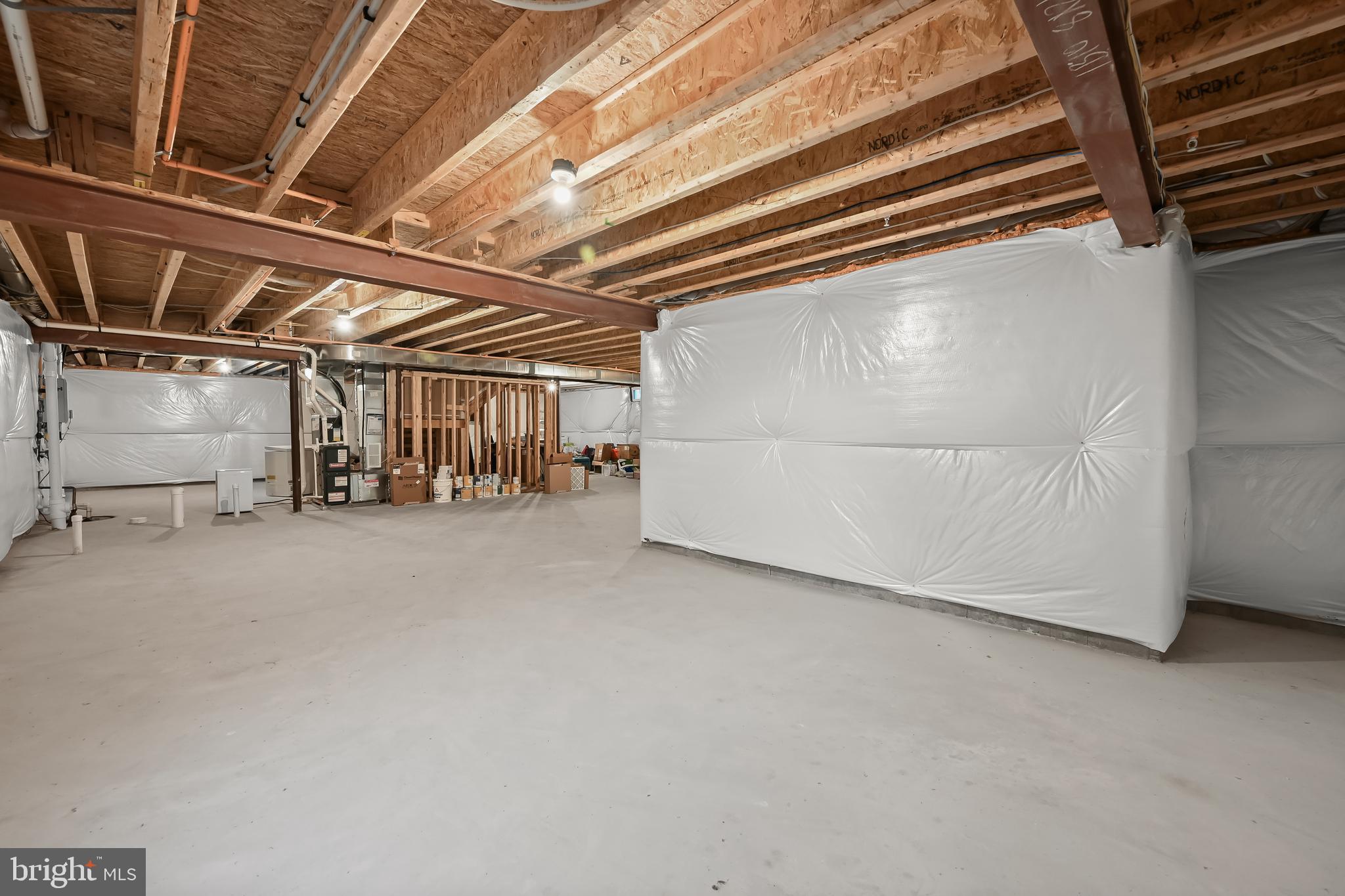 GREENLEIGH AT CROSSROADS - Residential