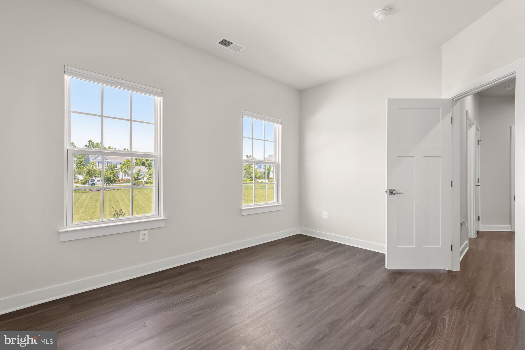 GREENLEIGH AT CROSSROADS - Residential