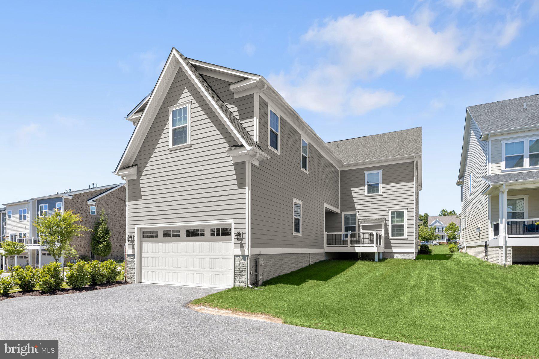 GREENLEIGH AT CROSSROADS - Residential