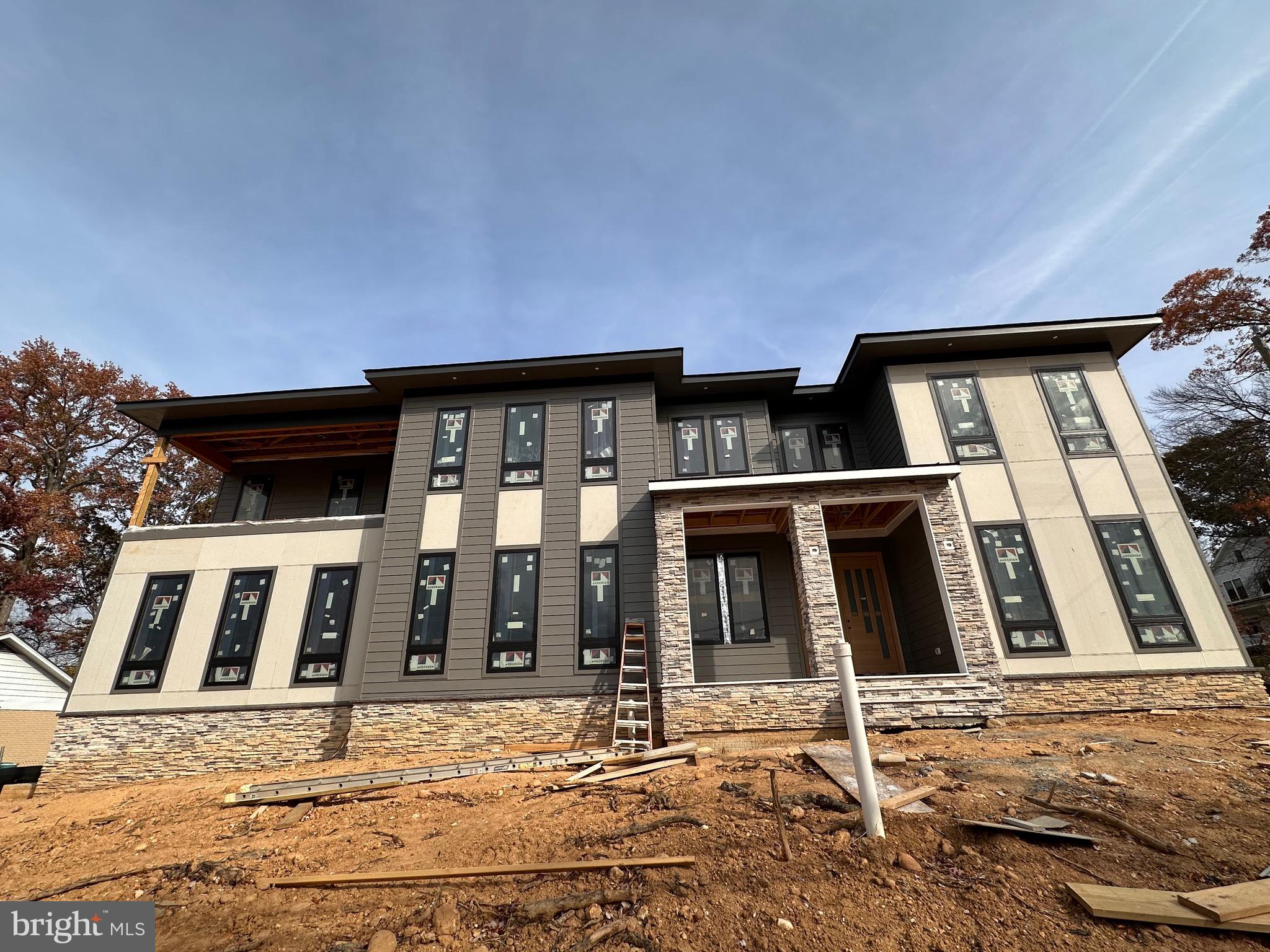 WESTBRIAR COUNTRY CLUB HILLS - Residential