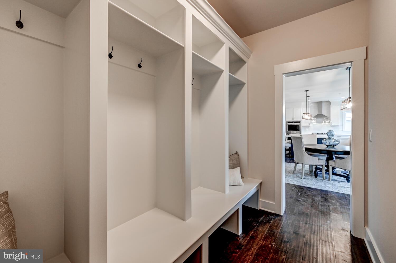 REISTERSTOWN - Residential