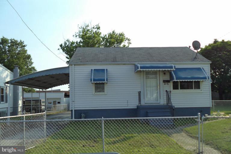 Cozy two bedroom home, finished lower level family room, updated kitchen, bath and windows. Pull down attic stairs for easy storage. Fenced yard, garage and shed.  Property is just steps away from the water!  Available 11-15-15 Sorry, NO VOUCHERS.