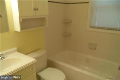 ESSEX - Residential Lease