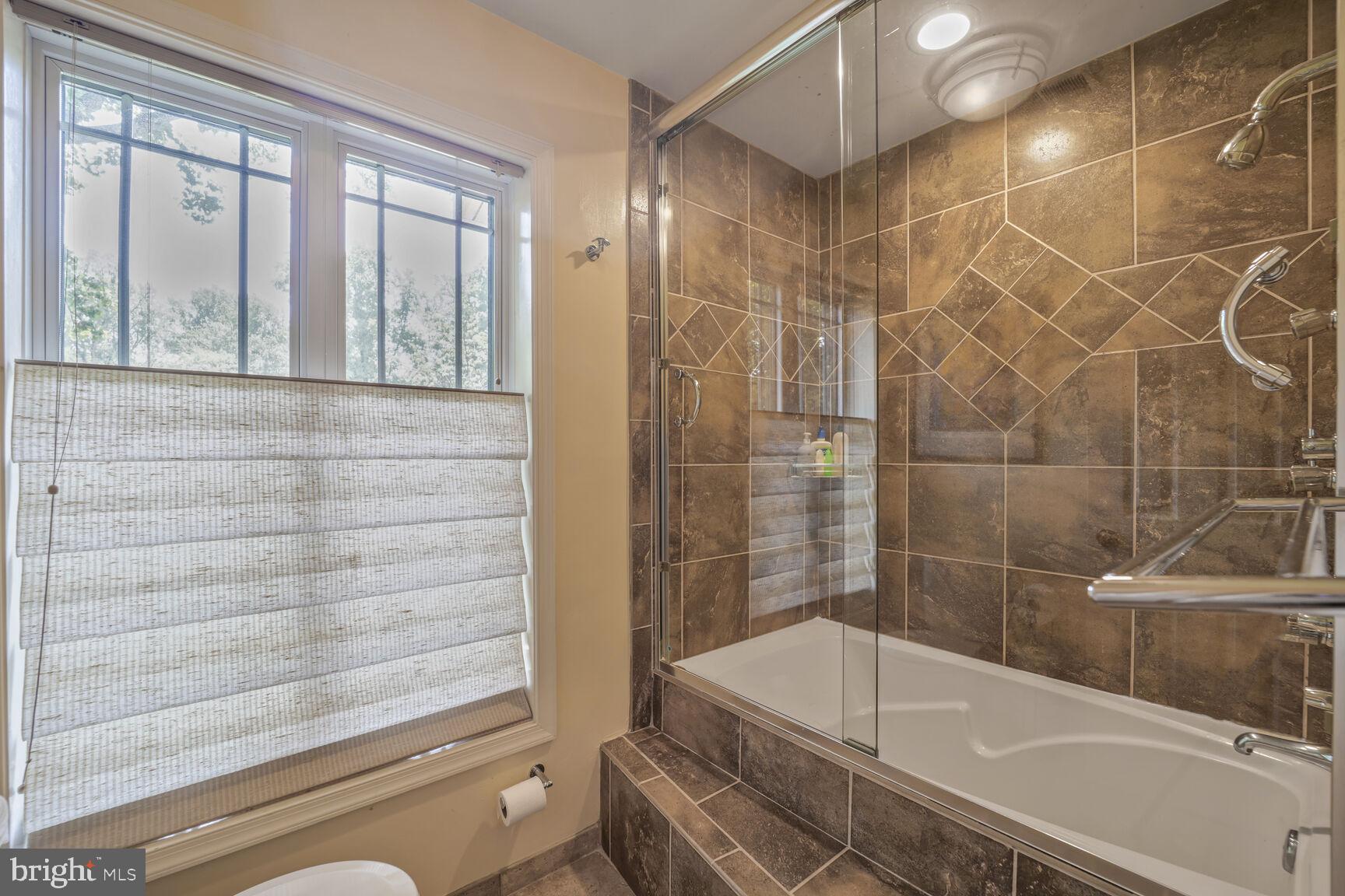 WILLERBURN ACRES - Residential