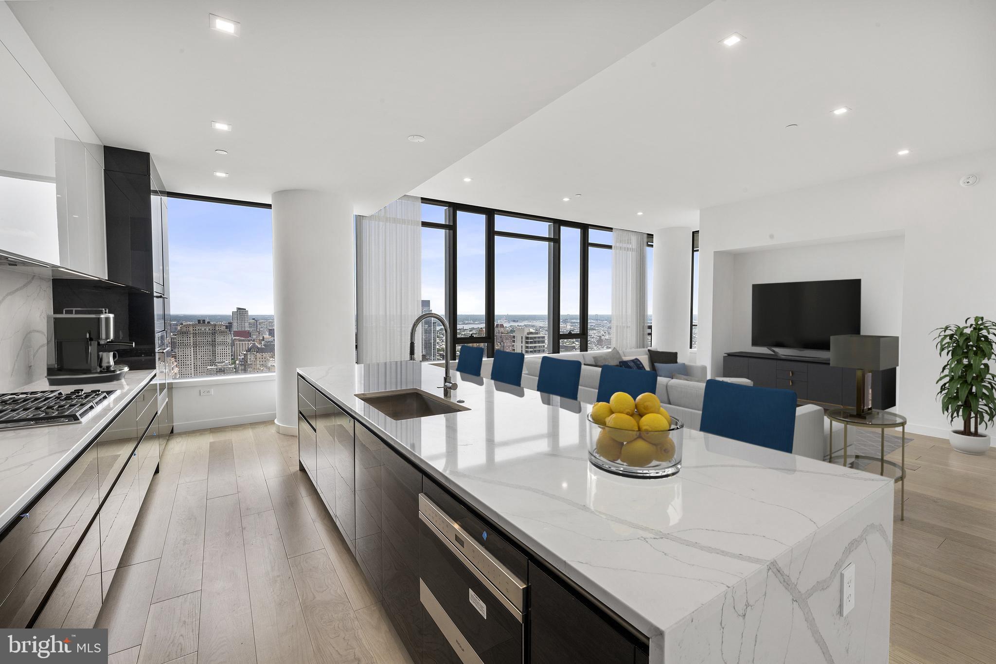 RITTENHOUSE SQUARE - Residential