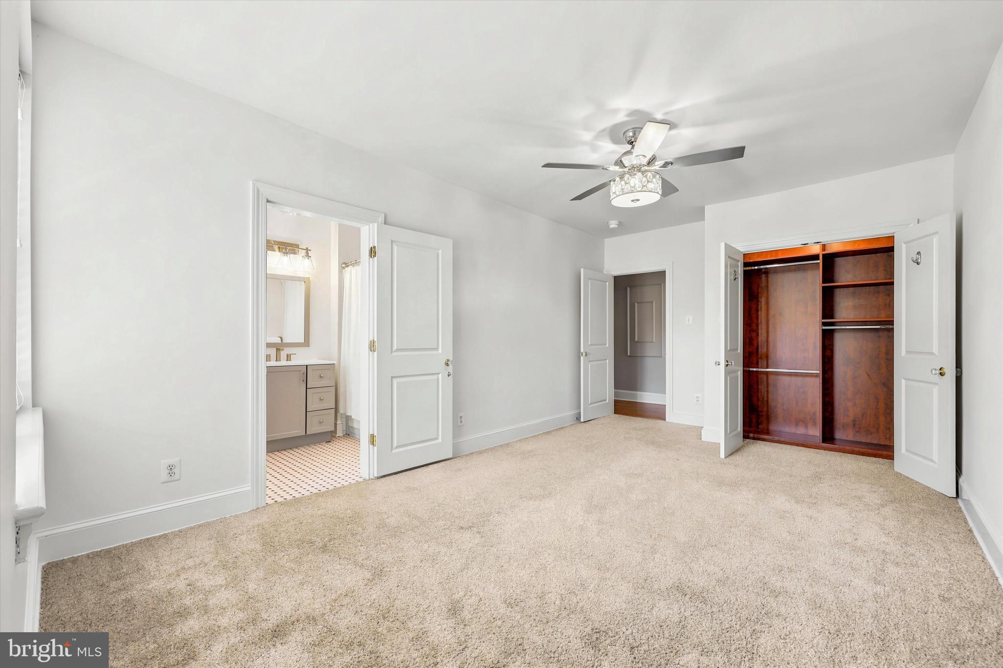 MERION MANOR - Residential