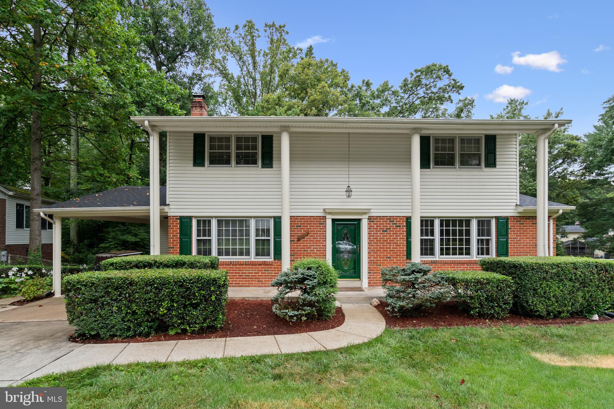 Welcome to the highly sought-after Orange Hunt Community! This stunning colonial home, featuring 4 bedrooms and 2.5 bathrooms, is beautifully complemented by vibrant landscaping that enhances its curb appeal. Upon entering, you’ll be captivated by the open, airy layout and gleaming hardwood floors throughout the house. Step outside onto the deck, ideal for outdoor enjoyment and grilling. The screened in porch outside is the perfect spot to relax and recharge. The spacious kitchen is a chef’s dream, showcasing granite countertops. A newly installed roof adds peace of mind. The spacious master bedroom boasts a walk-in closet.The neighborhood offers an abundance of amenities, including pedestrian-friendly streets with sidewalks, bike lanes, and walking trails. Walk to the neighborhood pool and tennis court just around the corner. Enjoy easy access to top-rated Fairfax County schools such as Orange Hunt Elementary, Irving Middle School, and West Springfield High School. Commuting is a breeze with close proximity to major roads such as Fairfax County Parkway, 395/495/95, as well as Metro bus stops, Franconia-Springfield Metro station, commuter lots, and Springfield/Burke VRE locations. You’ll be just minutes from George Mason University, Fort Belvoir, Lake Accotink Park, Burke Lake Park, Huntsman Lake, South Run Rec Center, Springfield Golf and Country Club, Springfield Town Center, and a wide variety of restaurants. Convenience is key with easy access to DC, The Pentagon, Reagan National Airport, Alexandria, Arlington, and Tysons Corner. Local shopping centers, including Huntsman Square, Rolling Valley Mall, and Burke Town Plaza, are just around the corner, with community swim and racquet clubs nearby. Don’t miss the chance to tour this exceptional home — it’s truly a gem!
