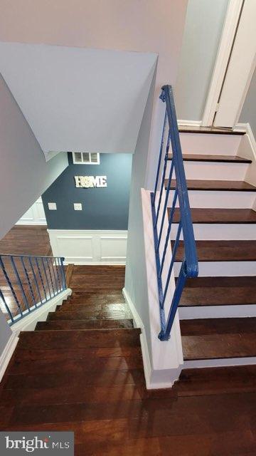 TERRACE TOWNE HOMES OF WOODLAWN - Residential Lease