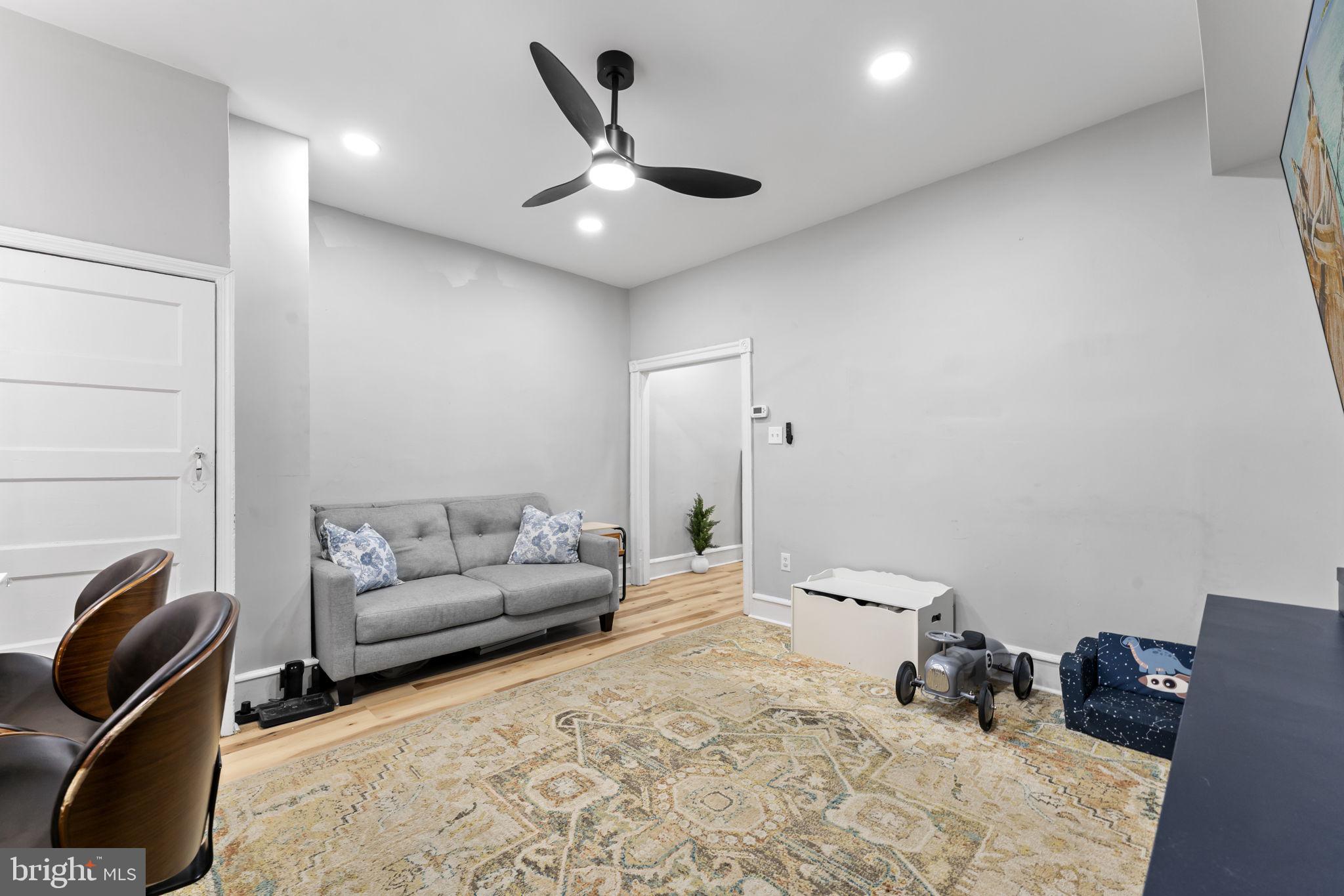 WEST PHILADELPHIA - Residential
