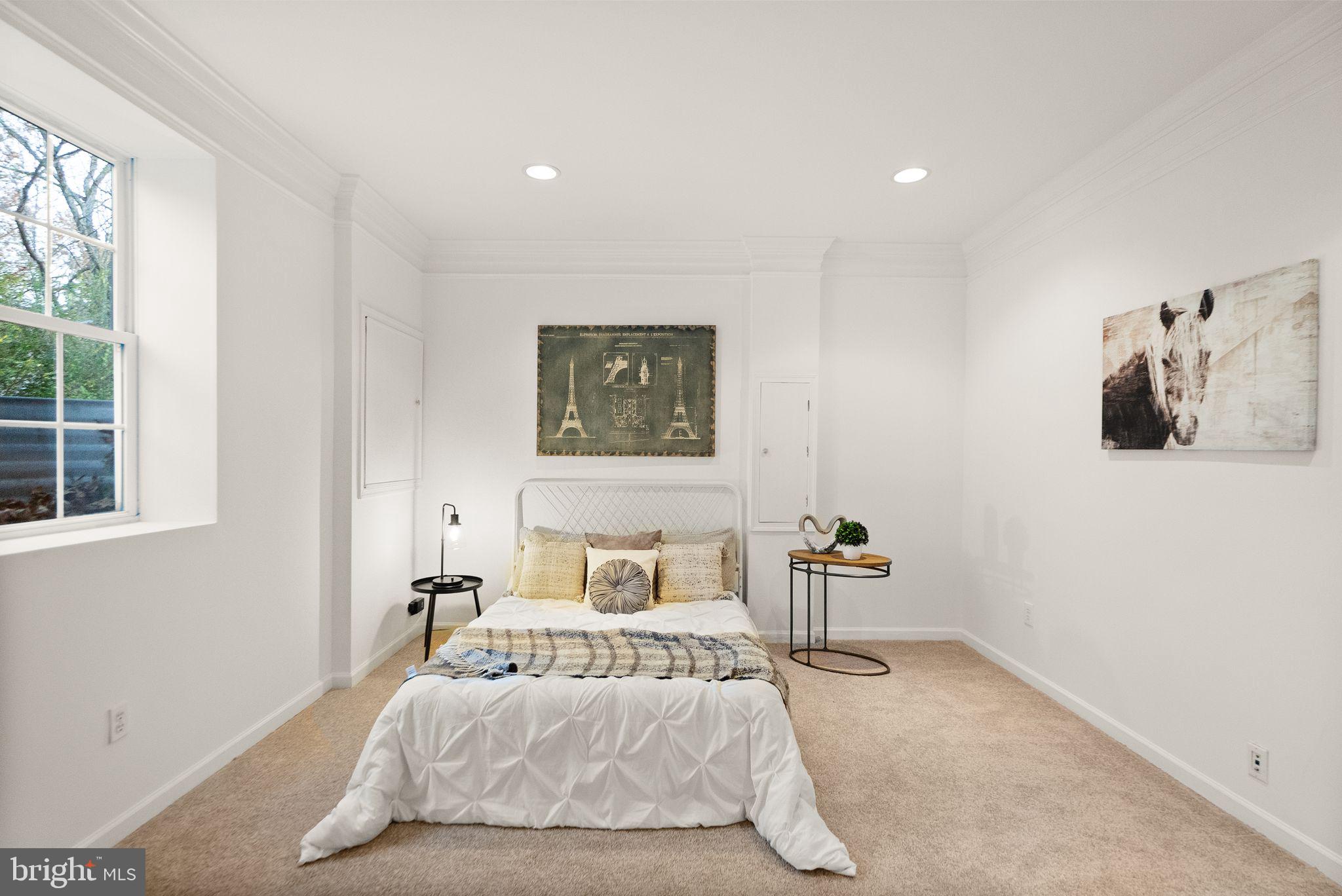 WESTVIEW ESTATES - Residential