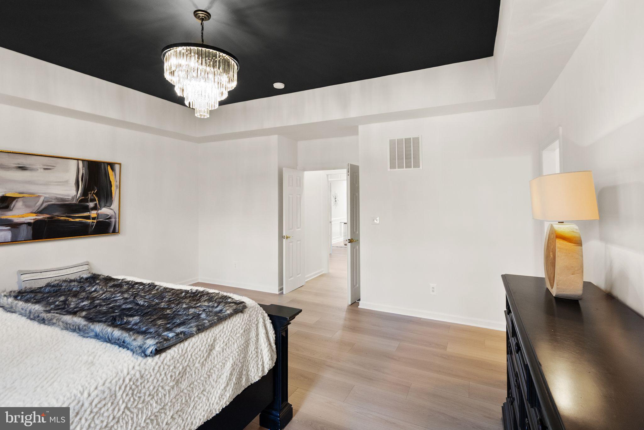 WESTVIEW ESTATES - Residential