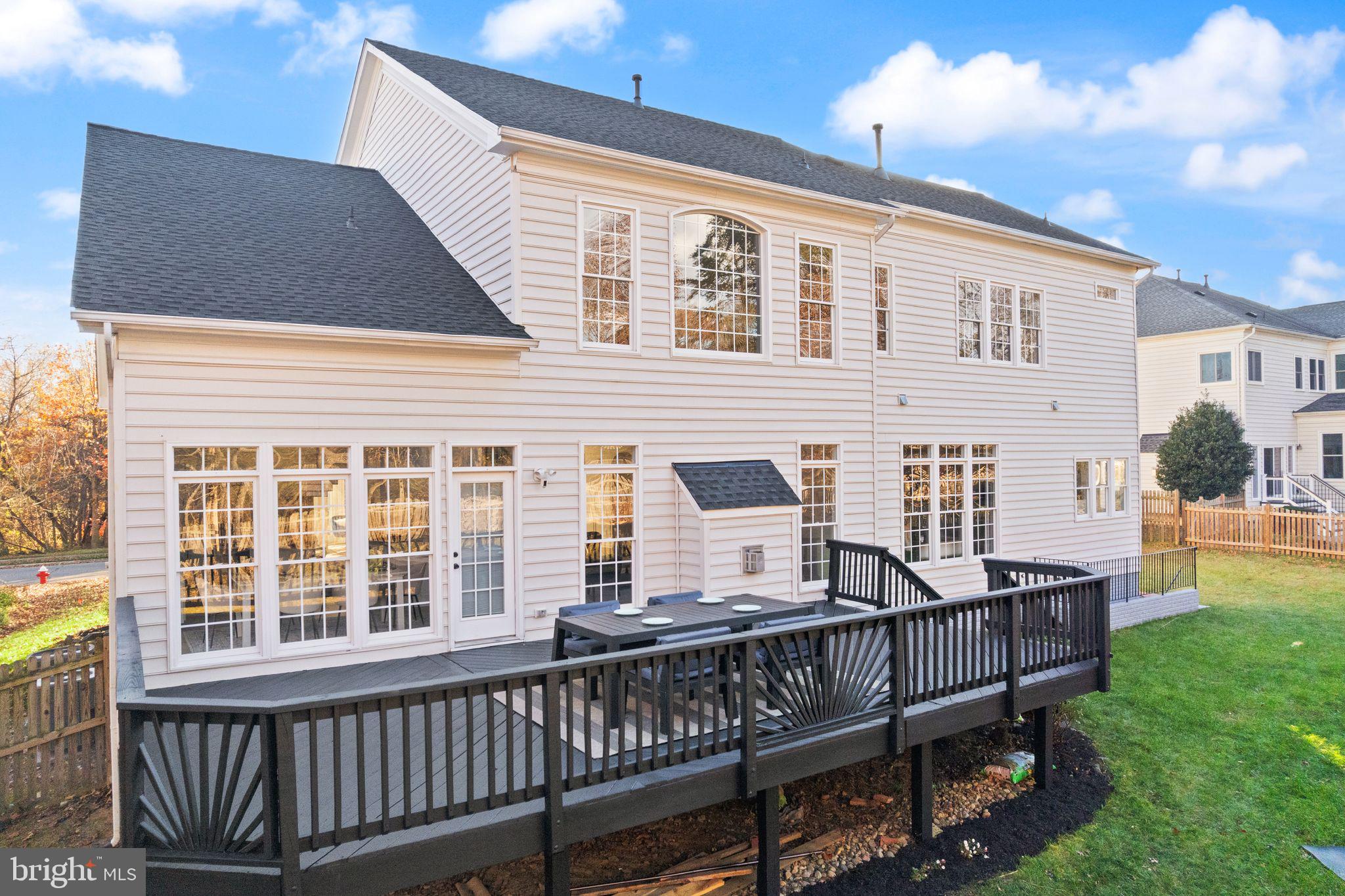 WESTVIEW ESTATES - Residential