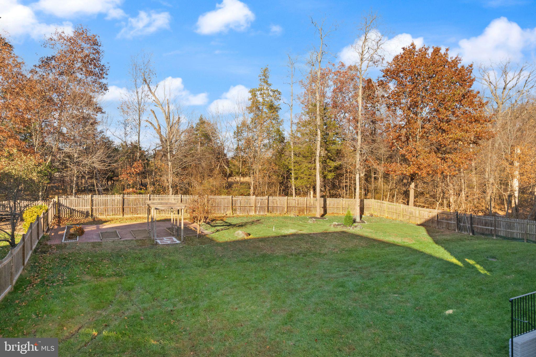 WESTVIEW ESTATES - Residential