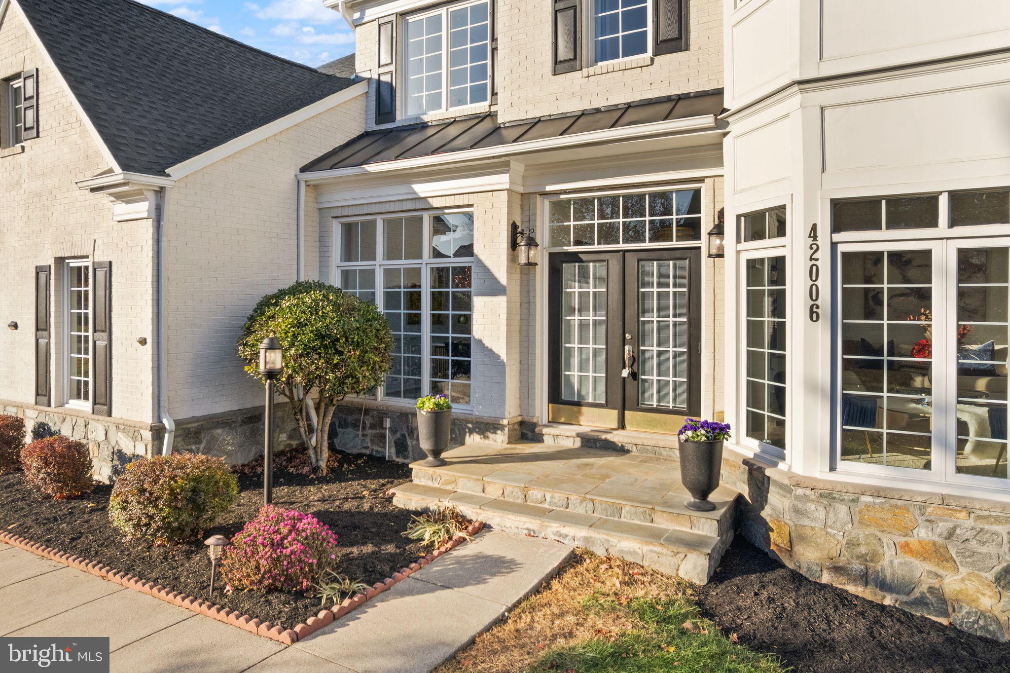 WESTVIEW ESTATES - Residential