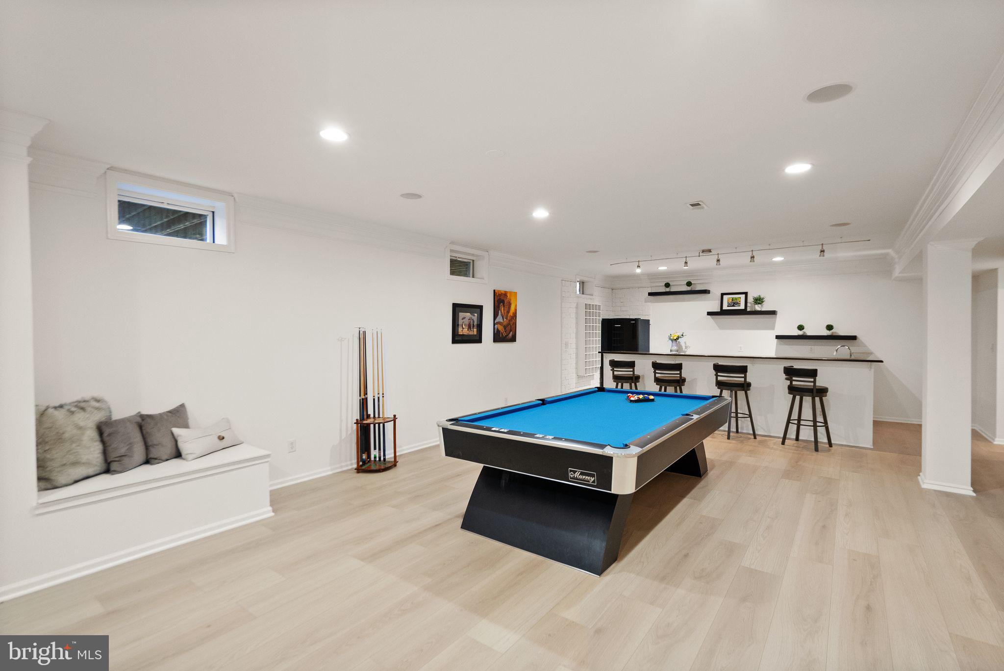 WESTVIEW ESTATES - Residential
