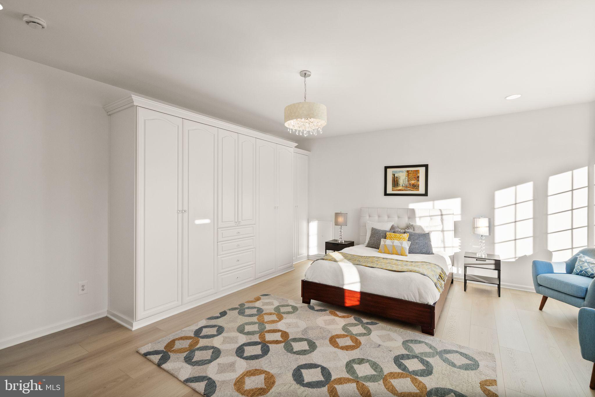 WESTVIEW ESTATES - Residential