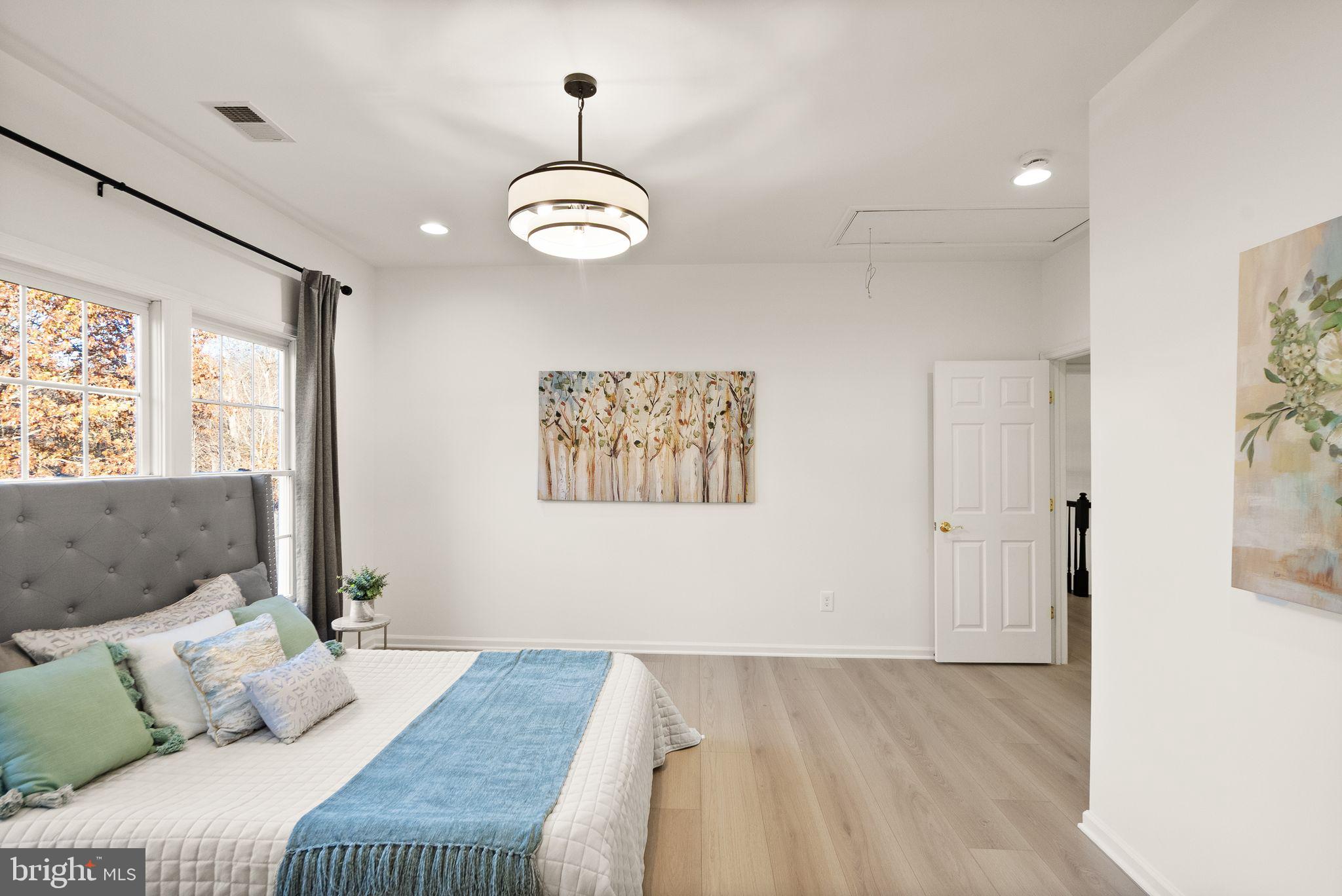 WESTVIEW ESTATES - Residential