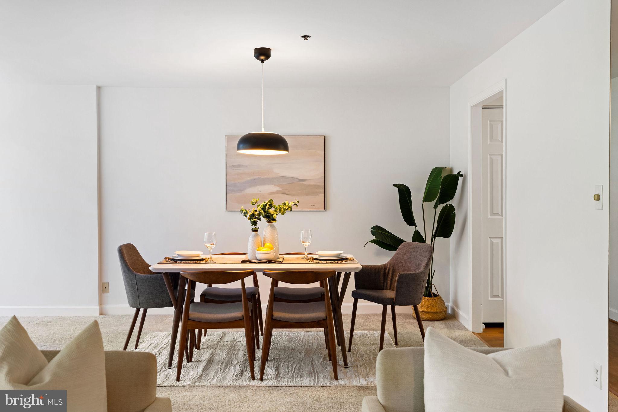 TOWSONGATE CONDOMINIUMS - Residential