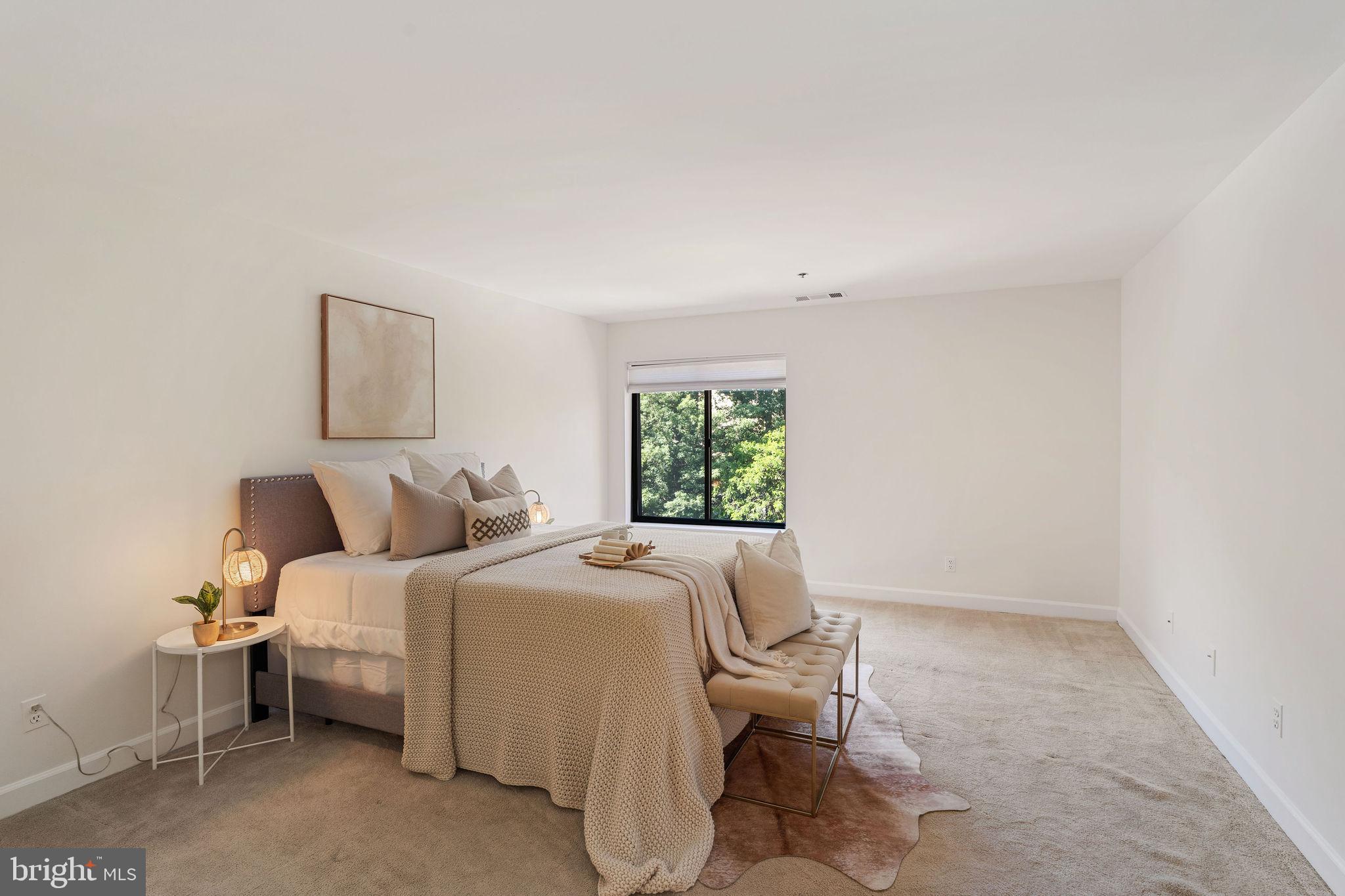 TOWSONGATE CONDOMINIUMS - Residential