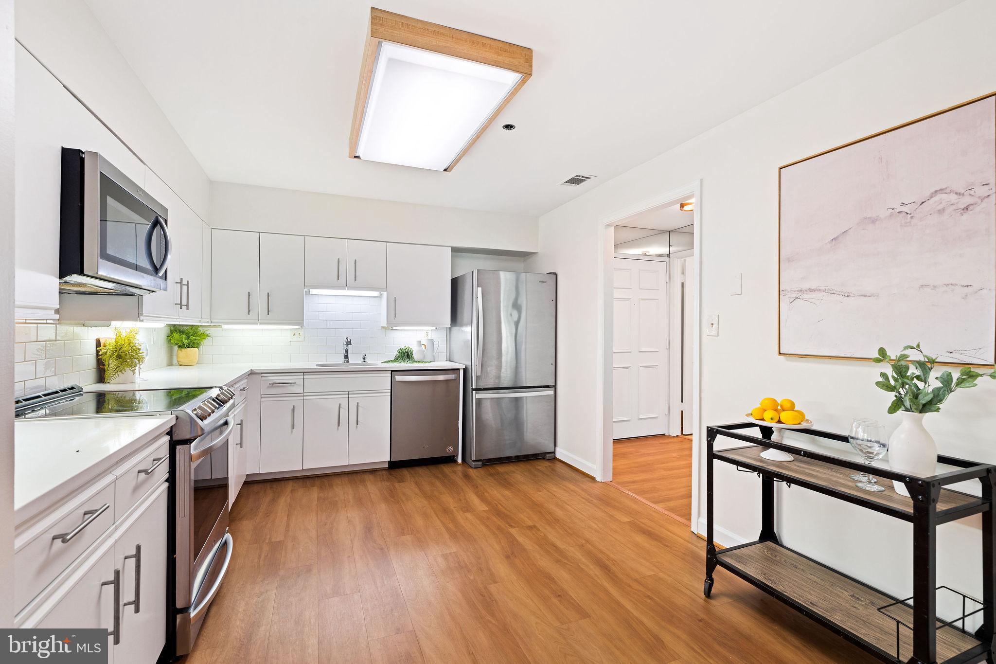 TOWSONGATE CONDOMINIUMS - Residential