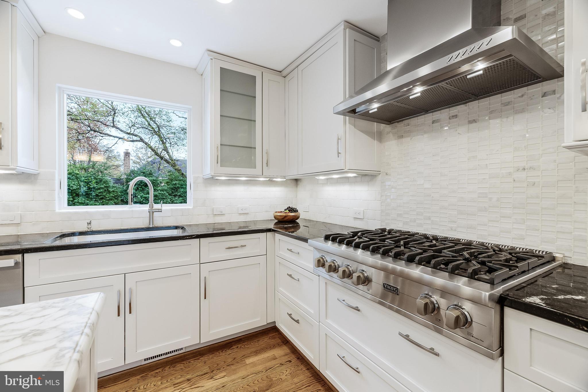 LYNWOOD - Residential