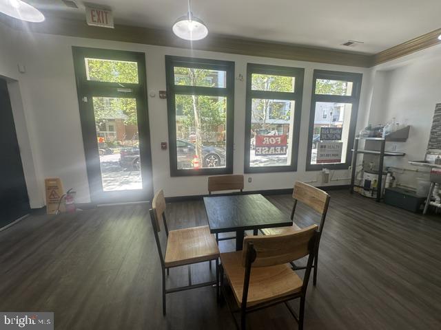 KENTLANDS MIDTOWN - Commercial Lease