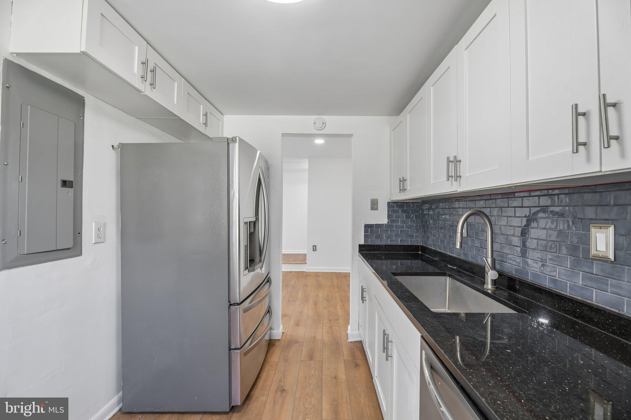 FOREST SPRING CONDO-PHAS - Residential