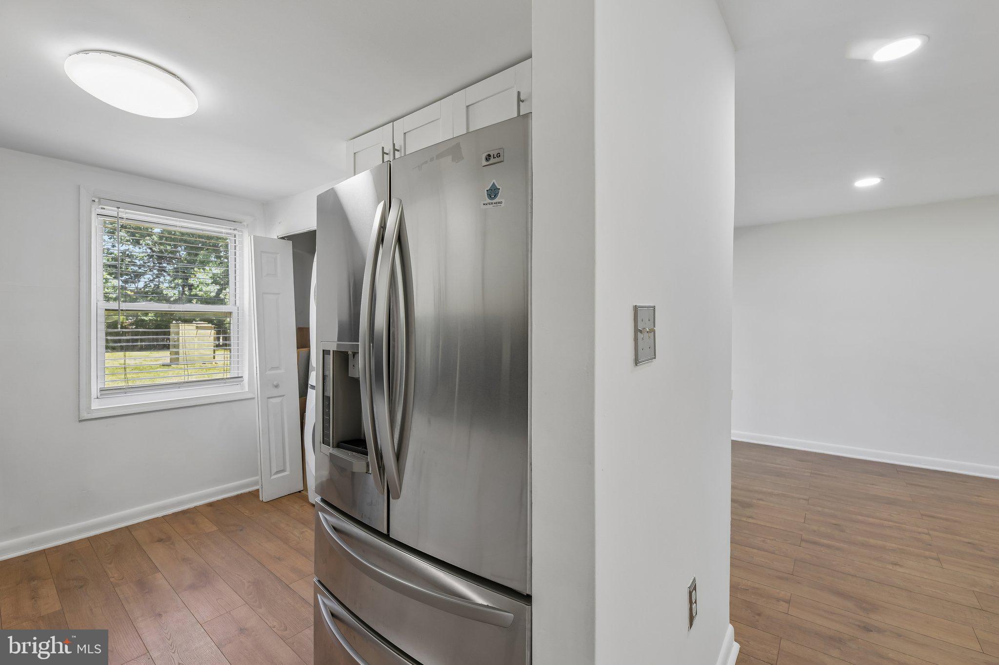 FOREST SPRING CONDO-PHAS - Residential