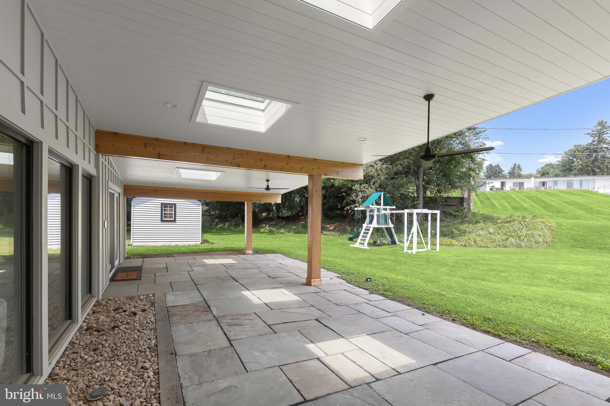 DUMBARTON HEIGHTS - Residential