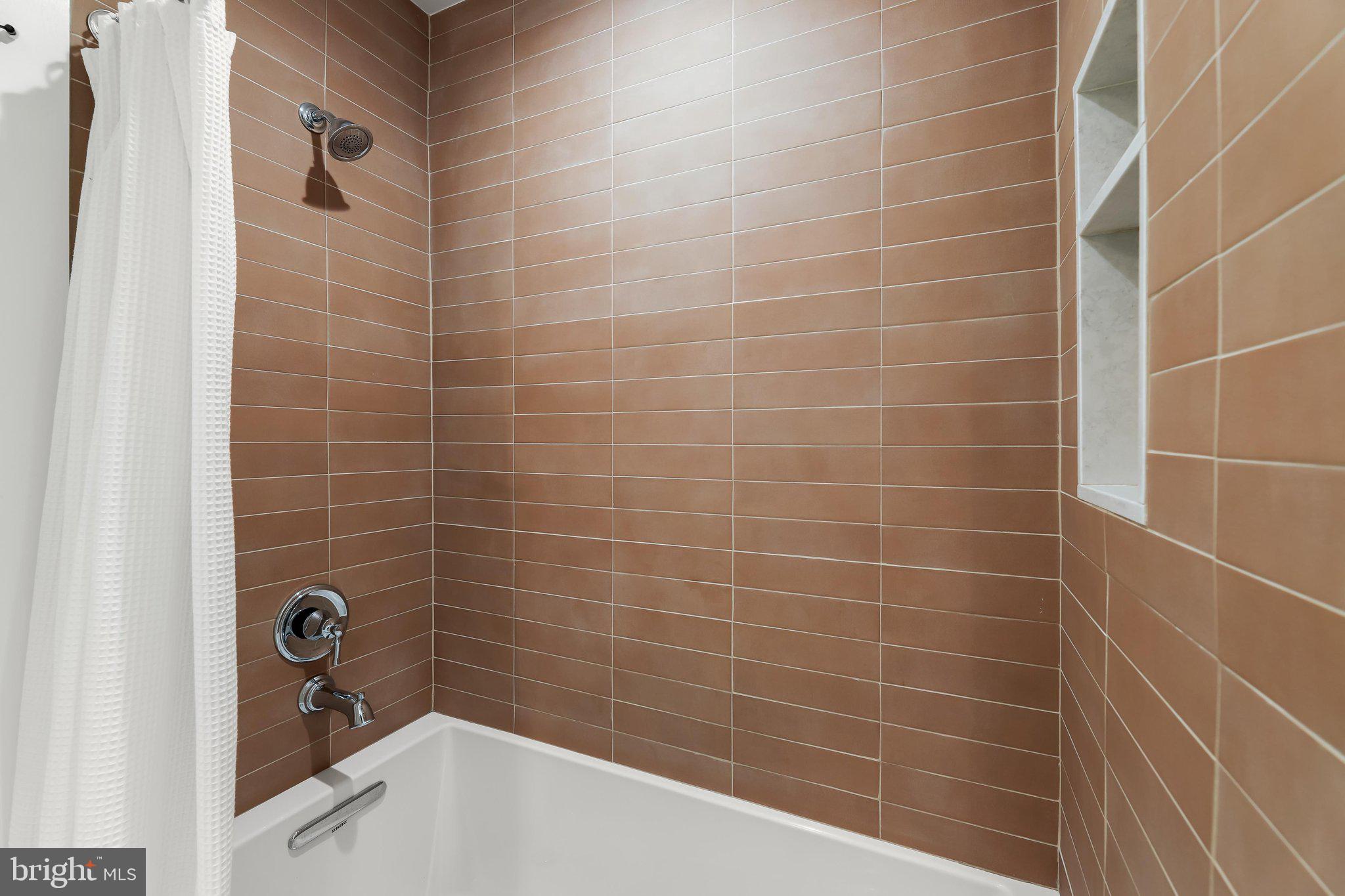 DUMBARTON HEIGHTS - Residential