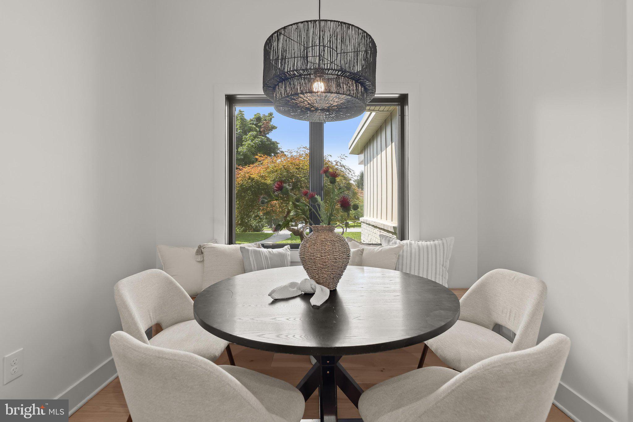 DUMBARTON HEIGHTS - Residential