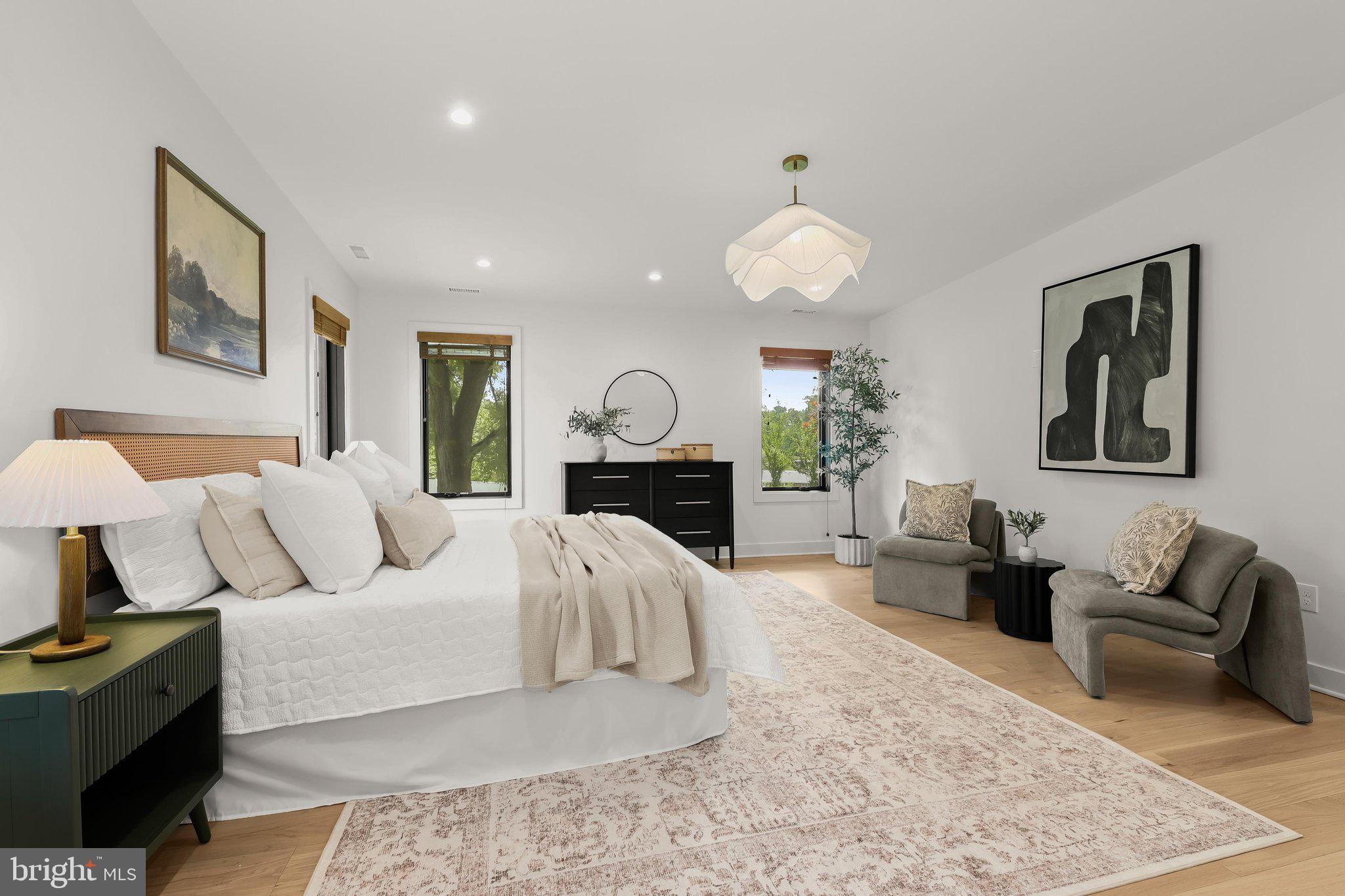DUMBARTON HEIGHTS - Residential