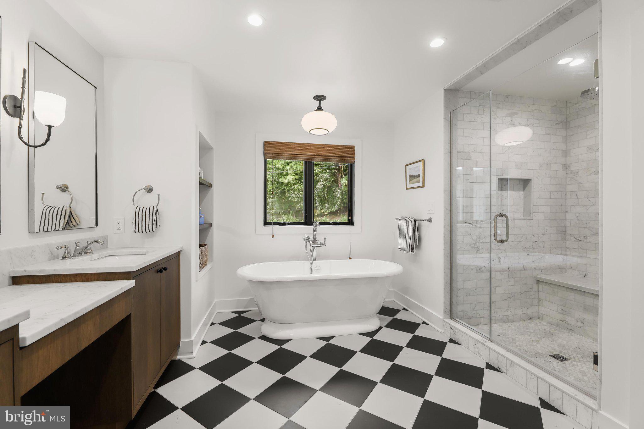 DUMBARTON HEIGHTS - Residential