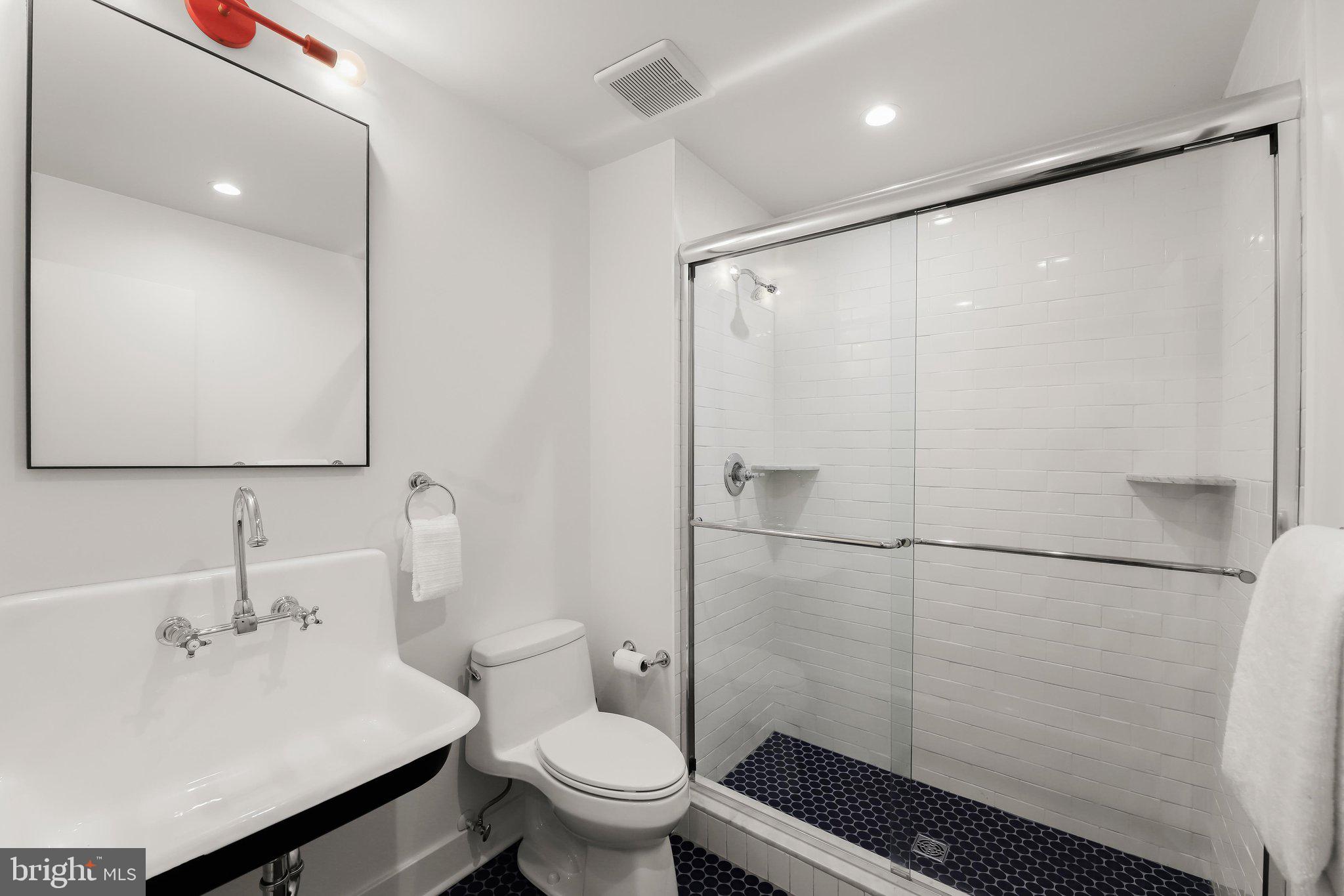 DUMBARTON HEIGHTS - Residential